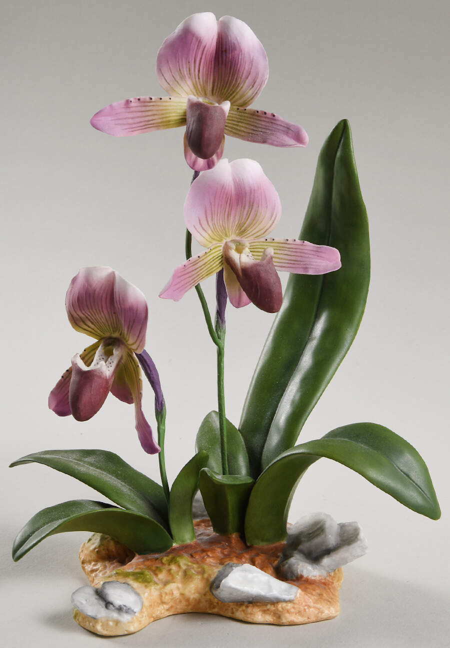Flower Sculptures Silver Showers Irises - No Box by Boehm-1