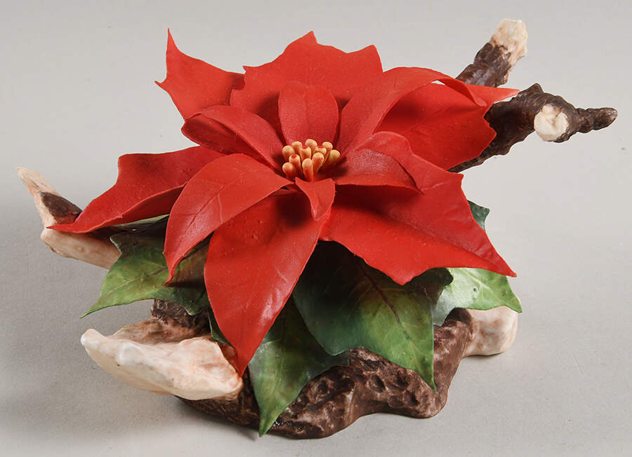 Flower Sculptures Poinsettia - No Box by Boehm-1