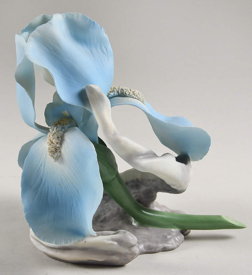 Flower Sculptures Point Breeze Iris - No Box by Boehm-1