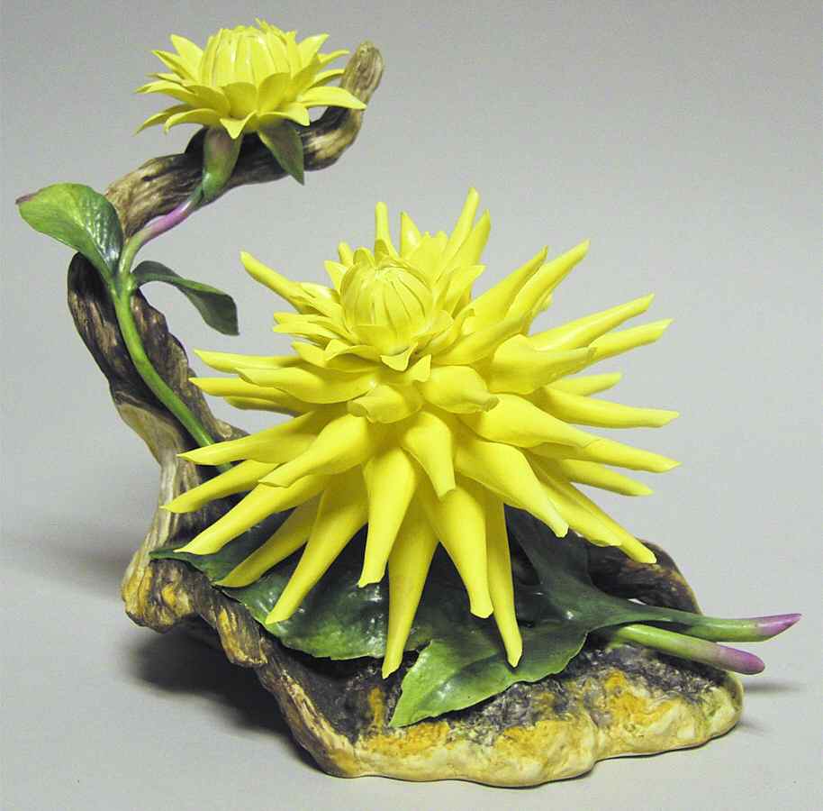 Flower Sculptures Cactus Dahlia - No Box by Boehm-1