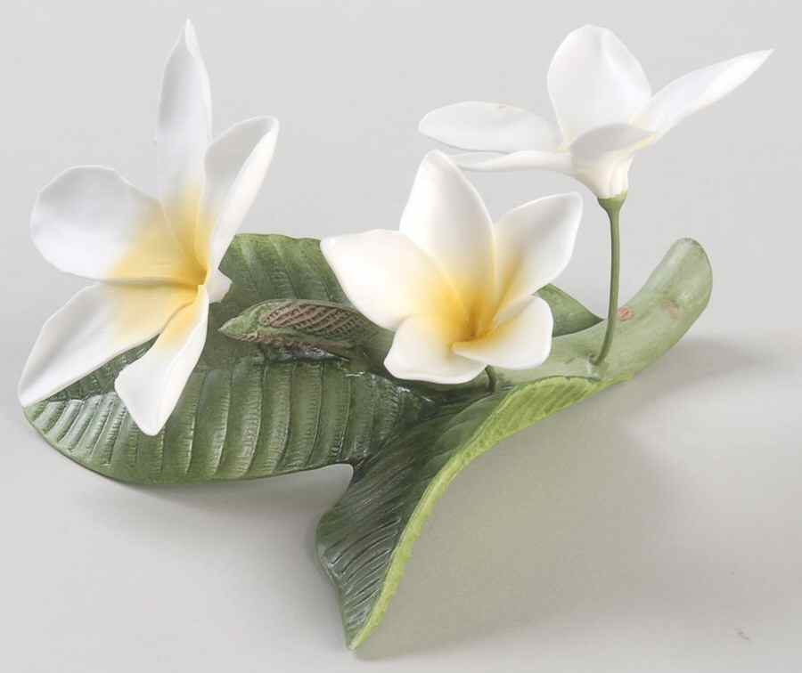Flower Sculptures Plumeria - No Box by Boehm-1