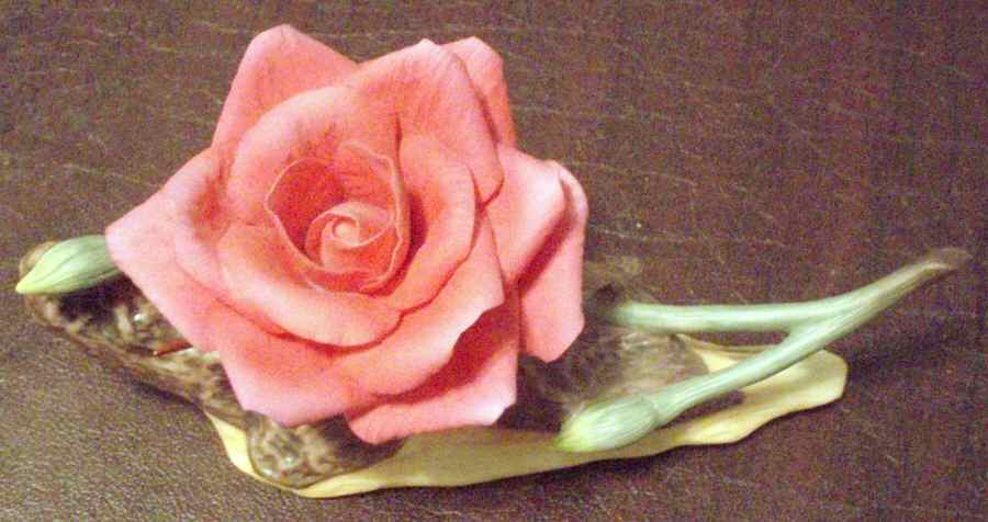 Flower Sculptures Rainbow Rose-Dark Pink - No Box by Boehm-1
