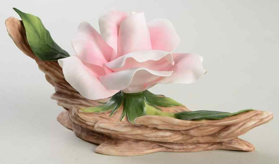 Flower Sculptures American Express Rose - W-8 1/2" - No Box by Boehm-1