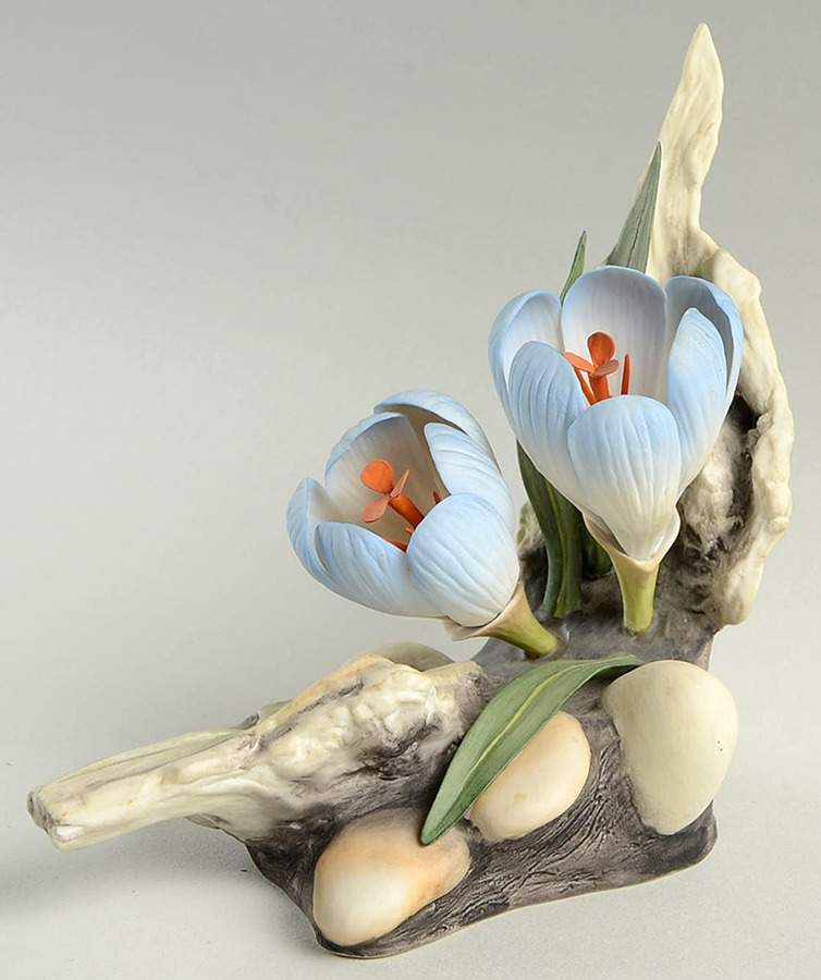 Flower Sculptures Crocus-Blue - No Box by Boehm-1