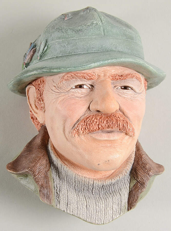 Character Head Plaques Fly Fisherman - No Box by Bossons-1