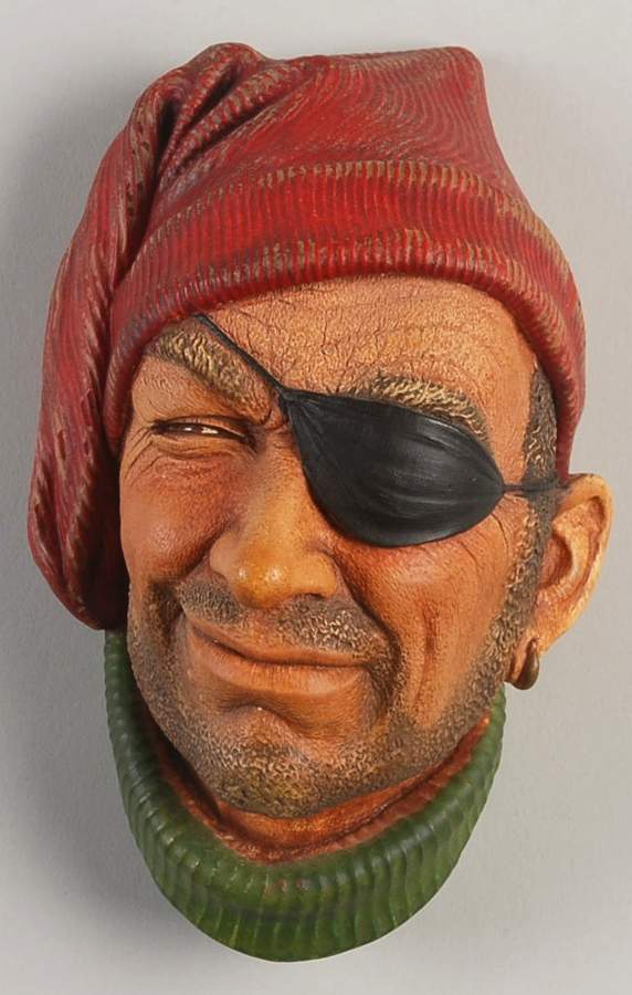Character Head Plaques Smuggler - No Box by Bossons-1