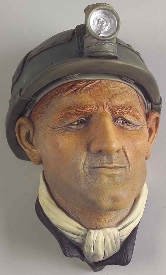 Character Head Plaques Miner - No Box by Bossons-1