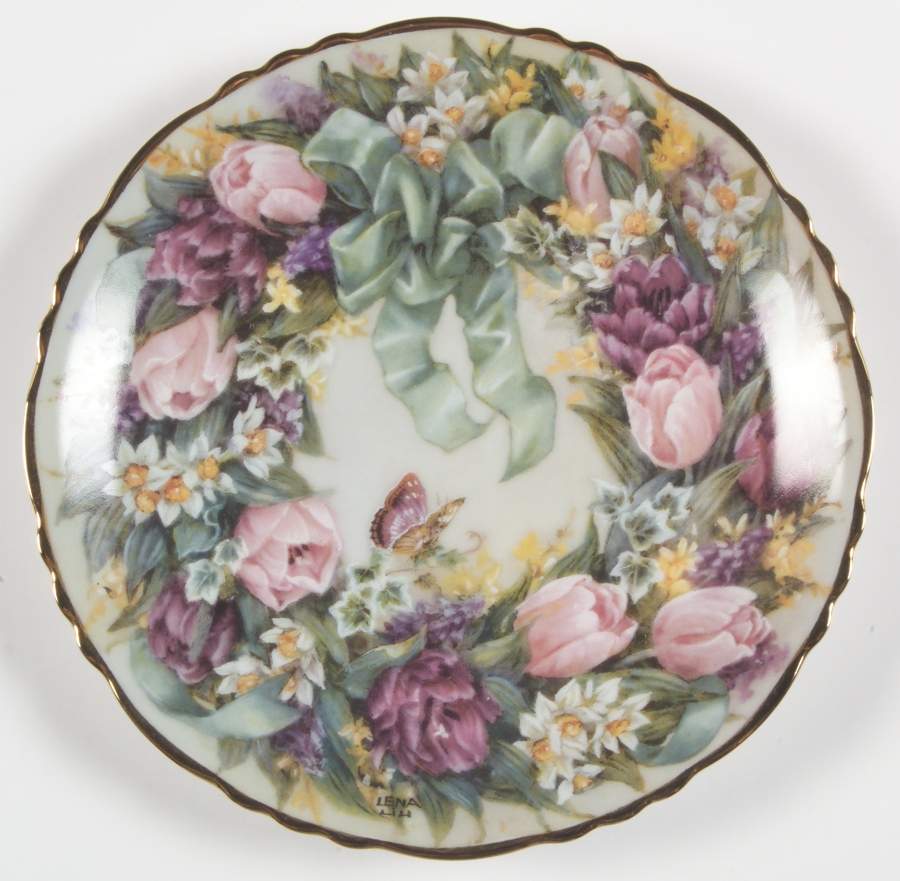 Floral Greetings Circle Of Beauty - No Box by Bradford Exchange-1