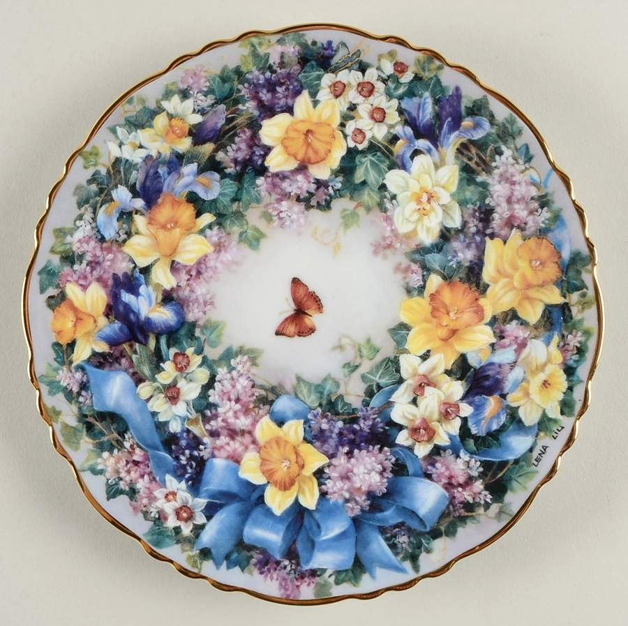 Floral Greetings Circle Of Delight - No Box by Bradford Exchange-1