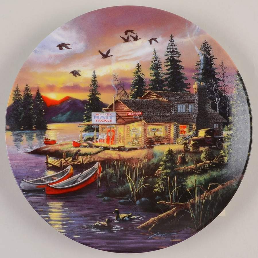 Hideaway Lake Rusty Retreat - No Box by Bradford Exchange-1