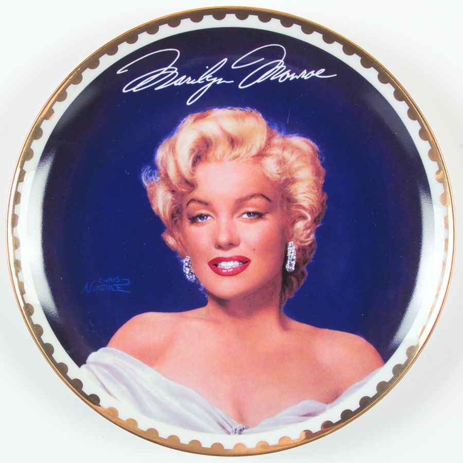 Marilyn Monroe-Gold Sweet Sizzle - No Box by Bradford Exchange-1