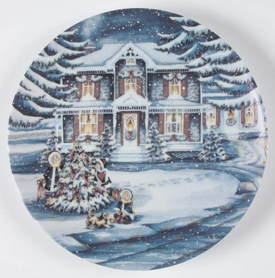 Christmas Memories A Christmas Collection - No Box by Bradford Exchange-1
