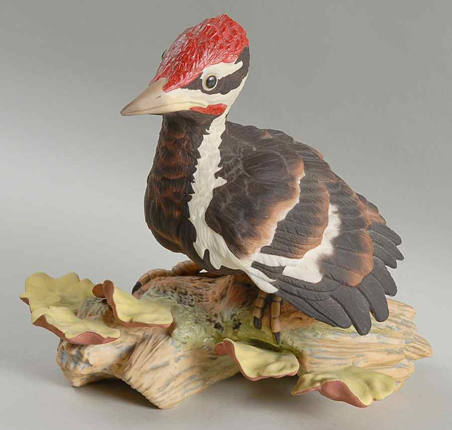 Burgues Figurine Pileated Woodpecker - Boxed by Burgues-1