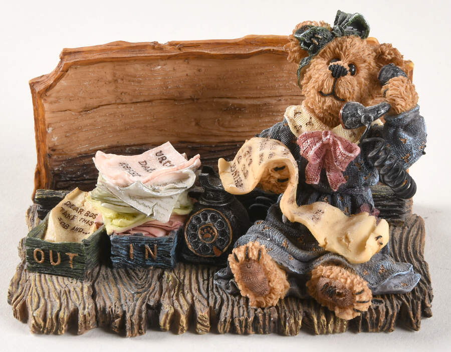 The Bearstone Collection Ms Griz... Take A Card - No Box by Boyds Bears-1