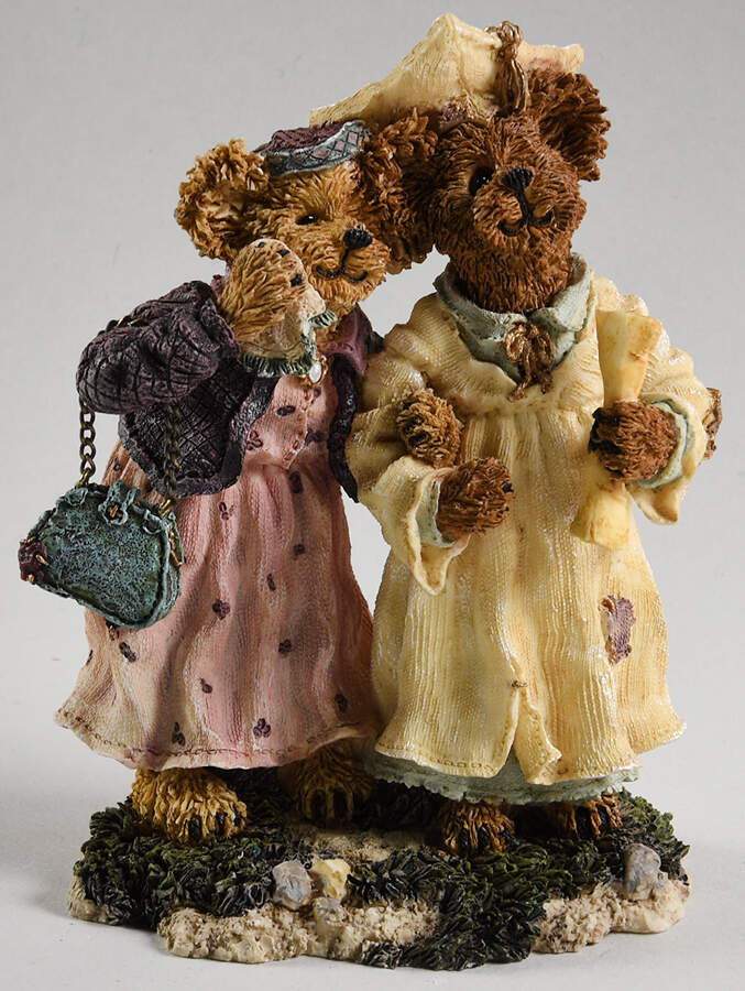 The Bearstone Collection Momma Berriproud With Jamie - No Box by Boyds Bears-1
