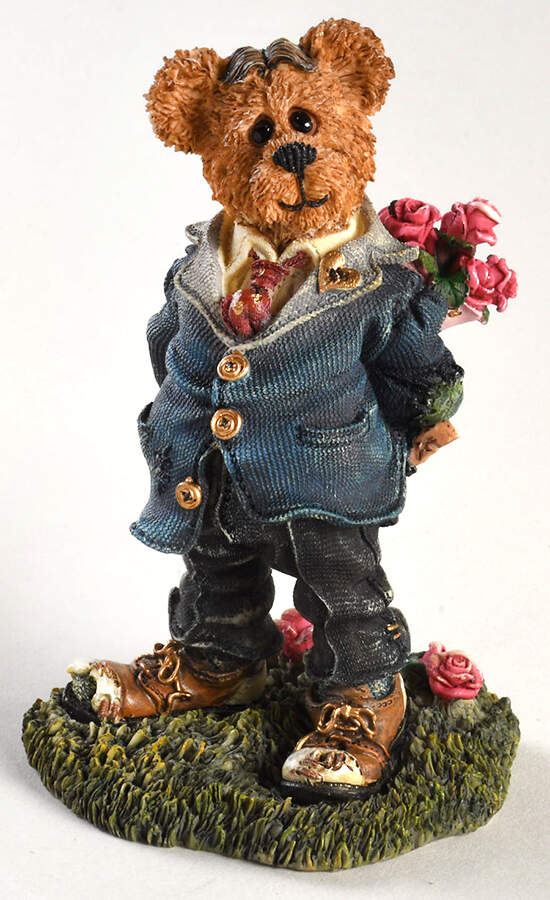 The Bearstone Collection Franklin T. Rosenbearg-Bearing You Roses - Boxed by Boyds Bears-1