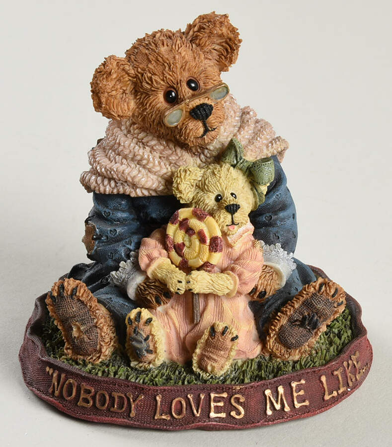 The Bearstone Collection Nana Quignapple W/Taylor-Ifmom Says No - Boxed by Boyds Bears-1