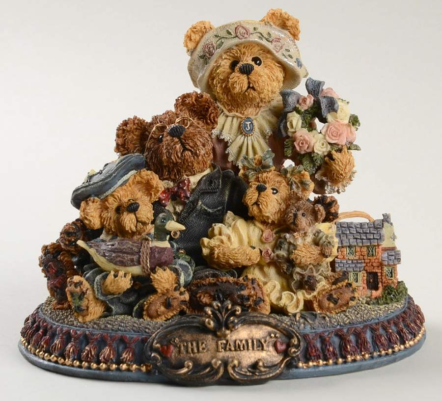 The Bearstone Collection Gary,Tina, Mat&Bailey, From Our Family - Boxed by Boyds Bears-1