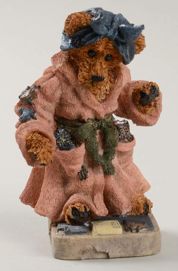 The Bearstone Collection Ms Griz...Saturday Night - Boxed by Boyds Bears-1
