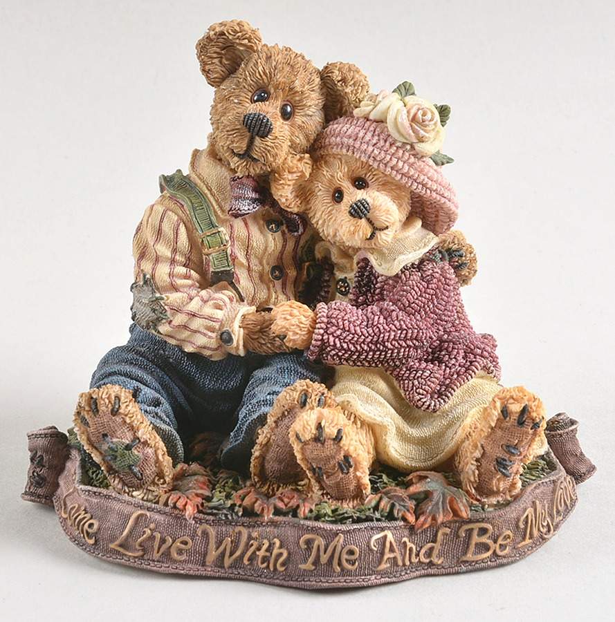 The Bearstone Collection Henry & Sarah The Best Is Yet To Come - Boxed by Boyds Bears-1
