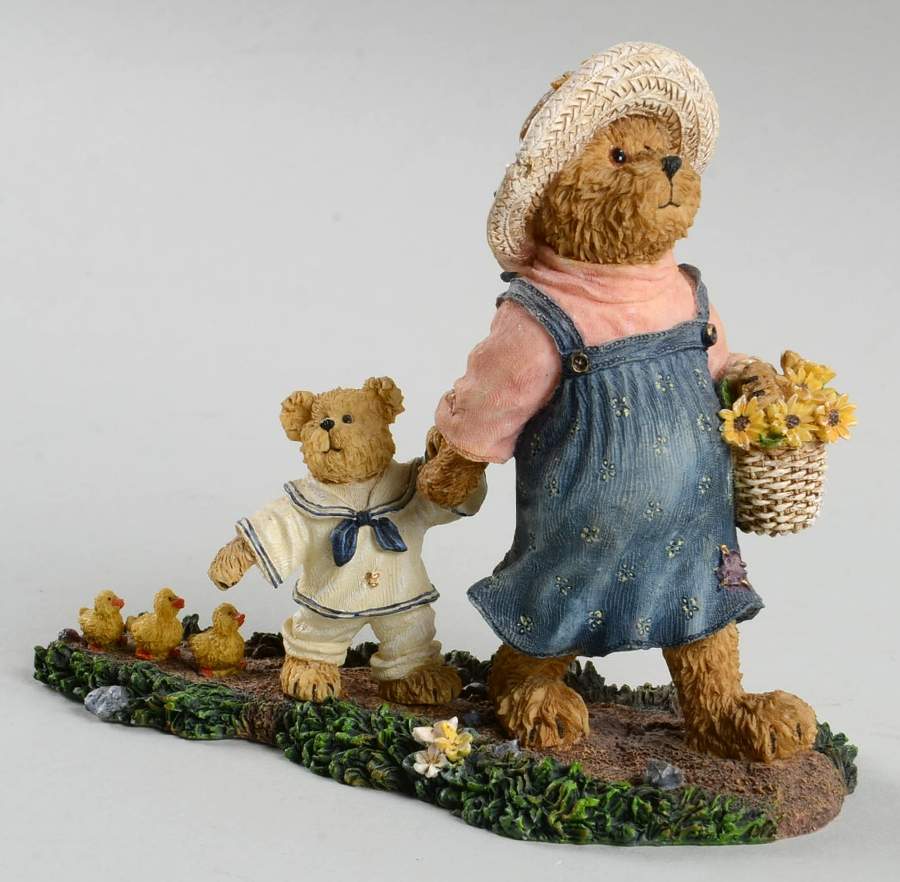 The Bearstone Collection Momma McWaddles And Skippy With Quack - No Box by Boyds Bears-1