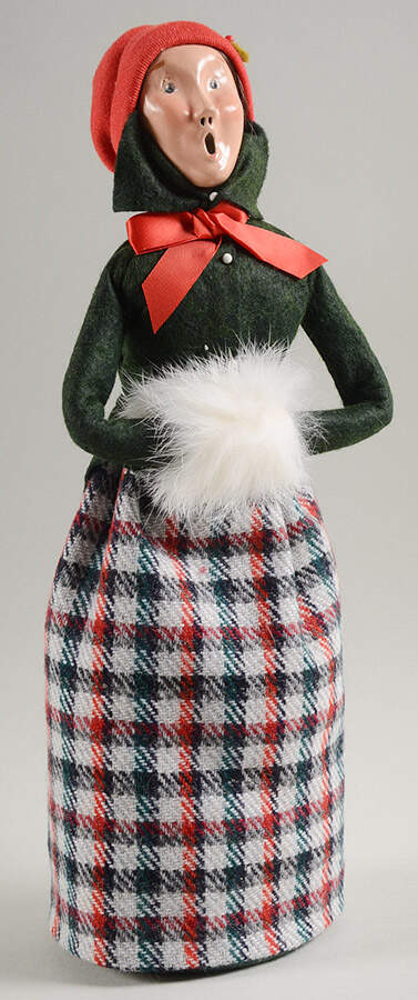 Traditional Assorted Carolers Woman With Green Coat And White Muff Pla - No Box Nb1638 by Byers' Choice Ltd-1