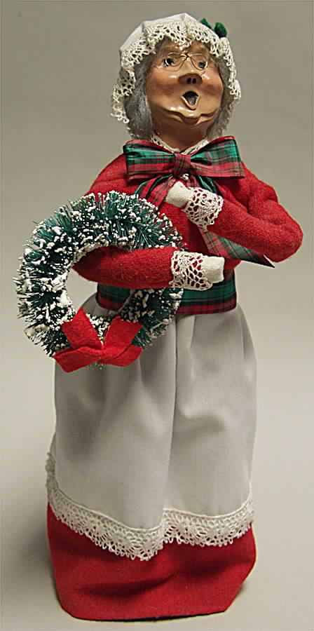 Santa & Mrs Claus Mrs Claus With Wreath - No Box by Byers' Choice Ltd-1