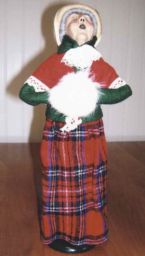 Traditional Assorted Carolers Grandmother With Muff-Green Coat Lace - Nb673, No Box by Byers' Choice Ltd-1