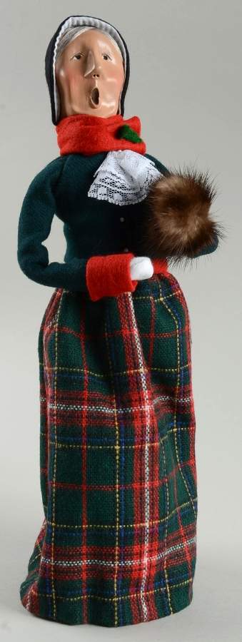 Traditional Assorted Carolers Grandmother With Muff-Green - Nb768, No Box by Byers' Choice Ltd-1