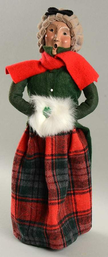 Traditional Assorted Carolers Woman With White Muff-Green Coat - Nb1008, No Box by Byers' Choice Ltd-1