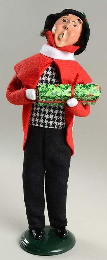 Traditional Assorted Carolers Man In Glasses With Gift - Nb741, No Box by Byers' Choice Ltd-1