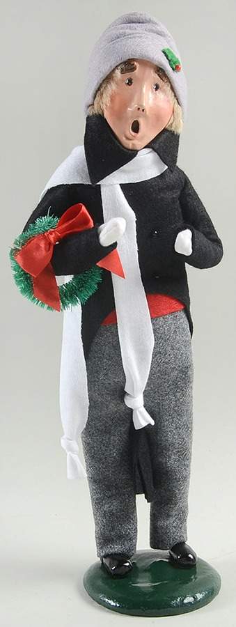 Traditional Assorted Carolers Man With Wreath-Black Coat - Nb1391, No Box by Byers' Choice Ltd-1