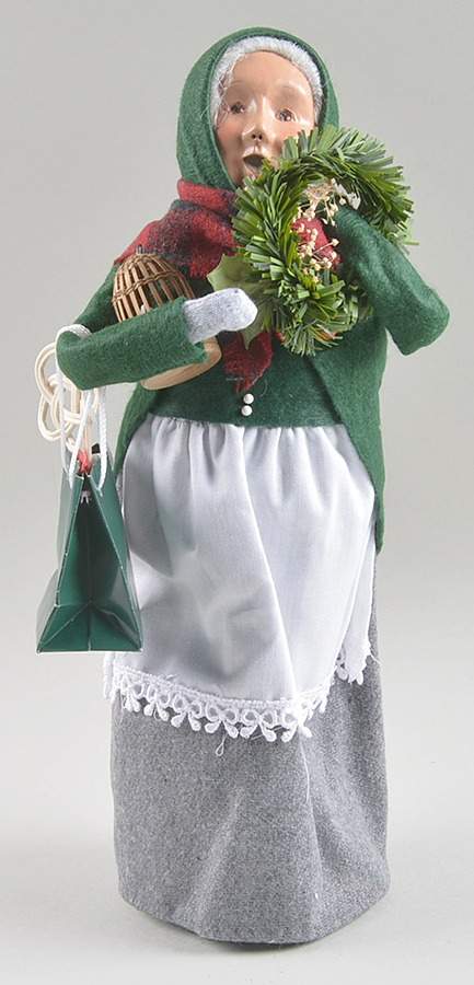 Traditional Assorted Carolers Shopper Grandmother With Wreath-Bird Cag - Nb931, No Box by Byers' Choice Ltd-1
