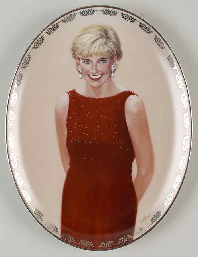 Diana:Queen of Our Hearts Forever Our Princess - No Box by Bradford Exchange-1