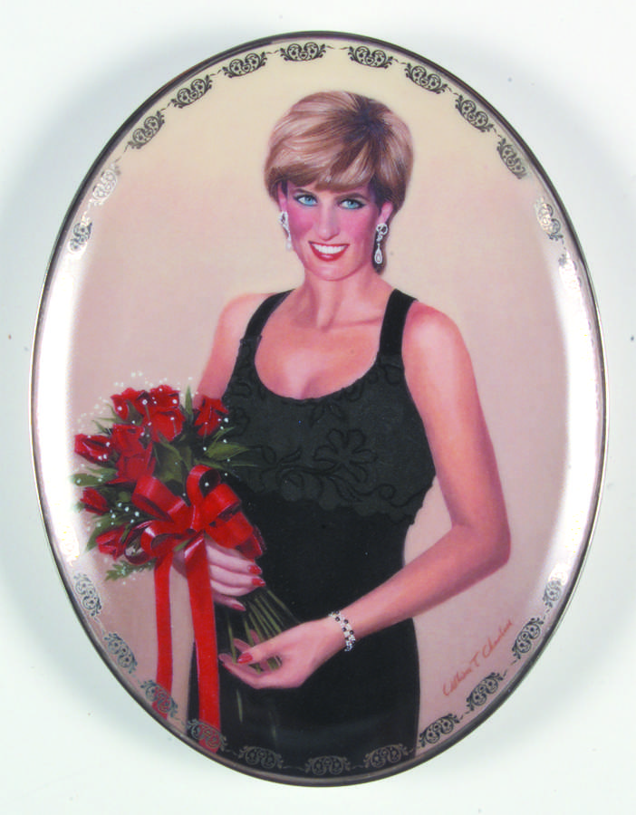 Diana:Queen of Our Hearts Our Beloved Princess - No Box by Bradford Exchange-1