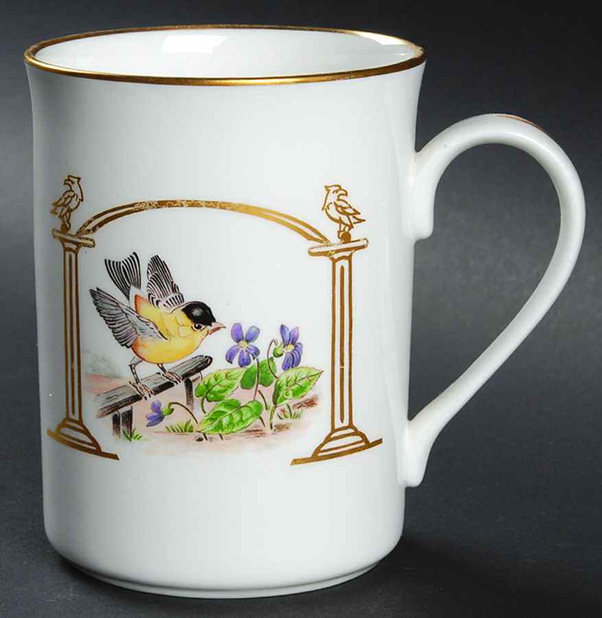 Boehm Giftware Goldfinch W/ Common Violet Cup - Boxed by Boehm-1
