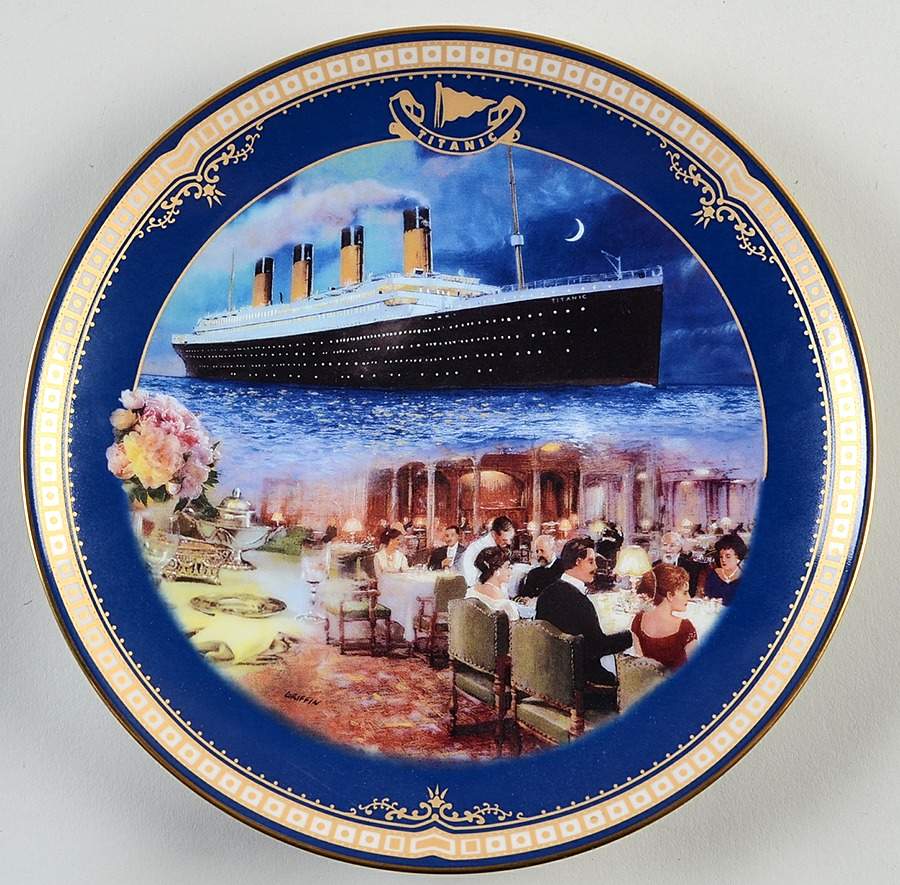 Titanic: Queen of The Ocean The Dining Saloon - No Box by Bradford Exchange-1