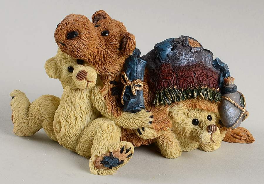 Holiday Pageant-Figurne Thatcher & Eden-As The Camel - No Box by Boyds Bears-1