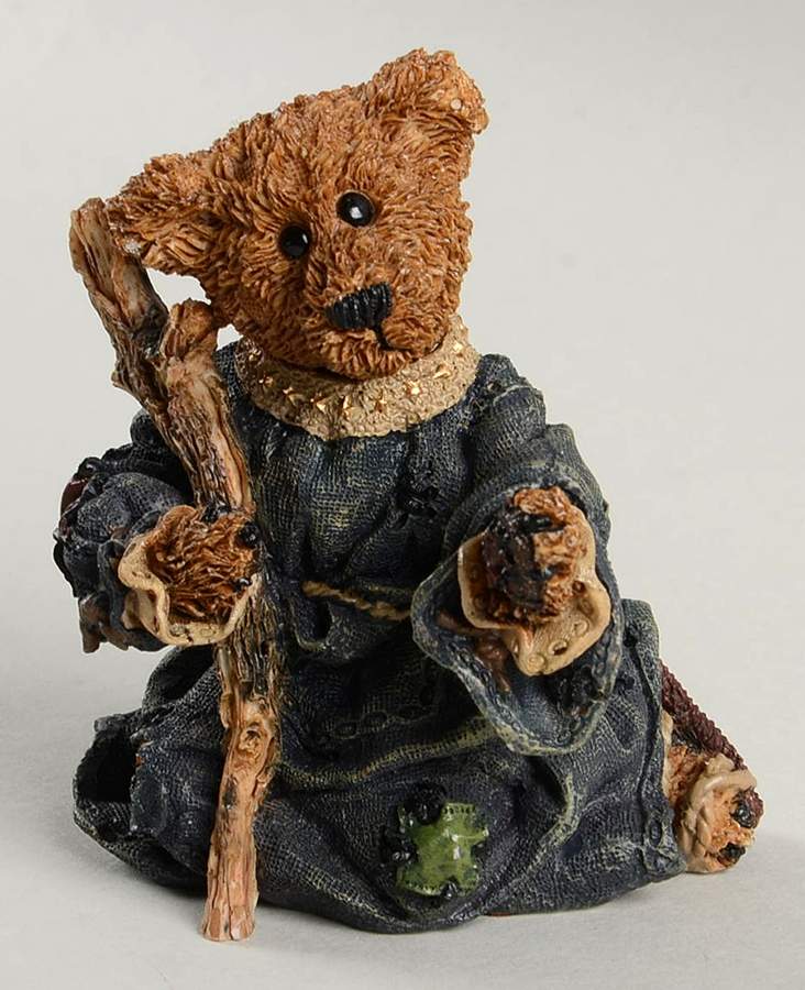 Holiday Pageant-Figurne Neville-As Joseph  - Boxed by Boyds Bears-1