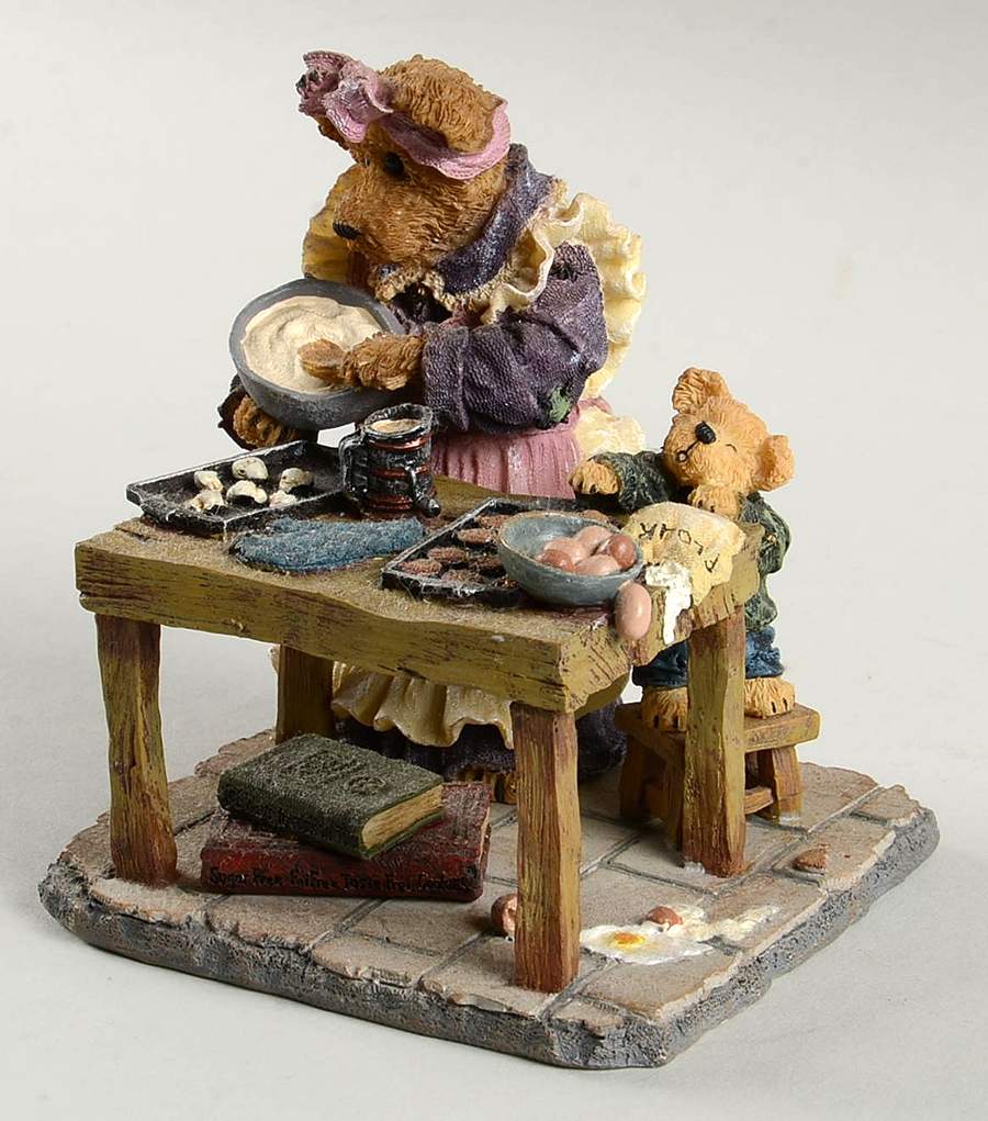 The Bearstone Collection Cookie Bakesalot With Lil' Helper - No Box by Boyds Bears-1