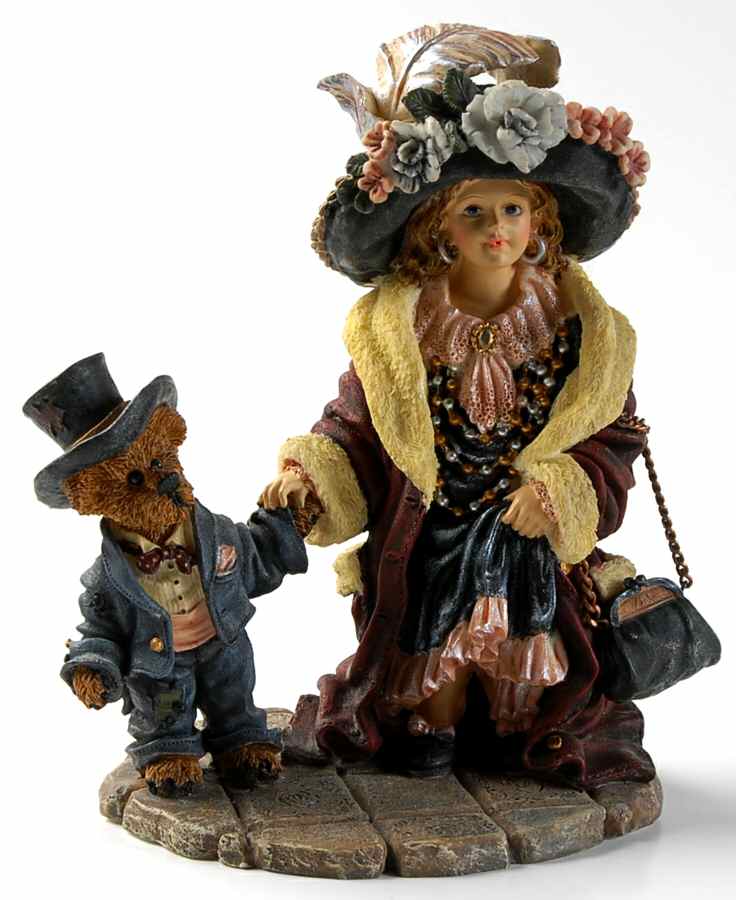 Dollstone Collection Amy And Edmund-Momma's Clothes - Boxed by Boyds Bears-1