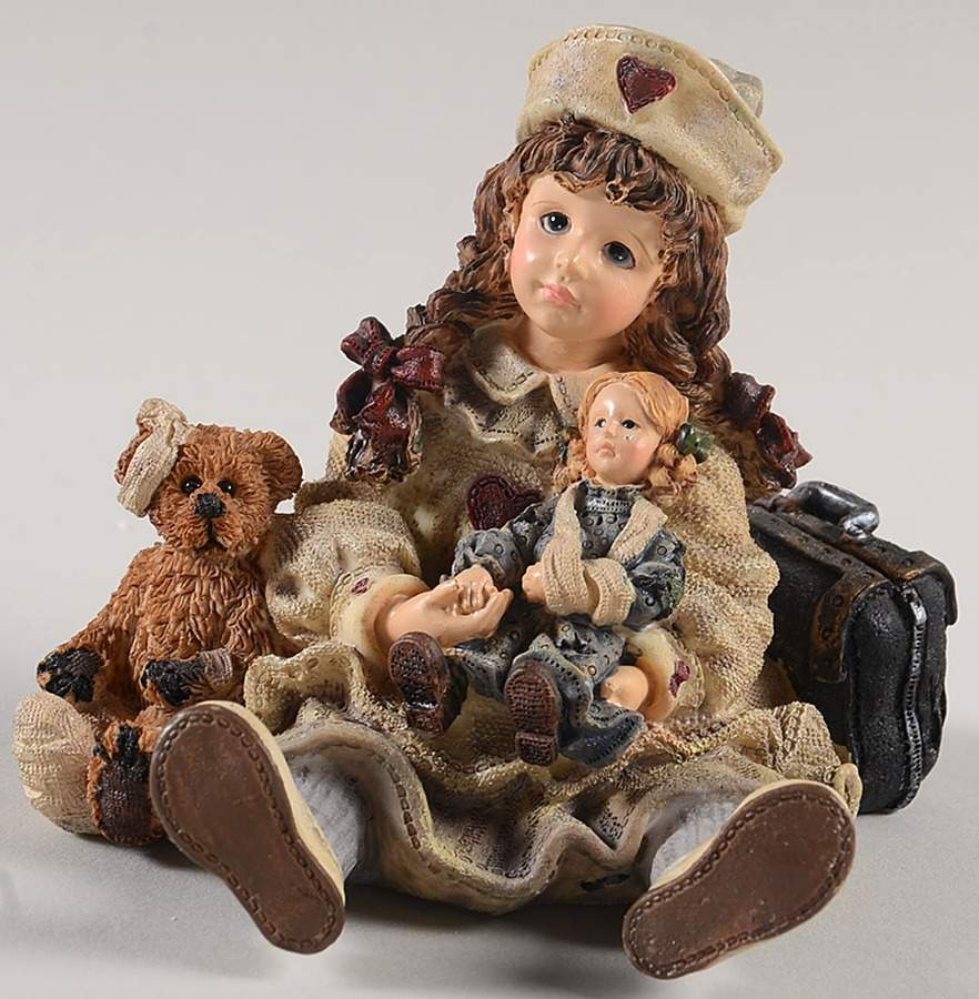 Dollstone Collection Katherine With Amanda&Edmund - No Box by Boyds Bears-1