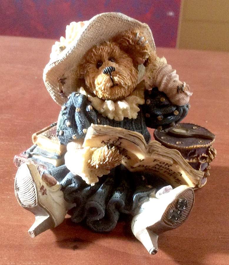 GCC Exclusive Figurines Prissy La Vogue Slave To Fashi - No Box by Boyds Bears-1