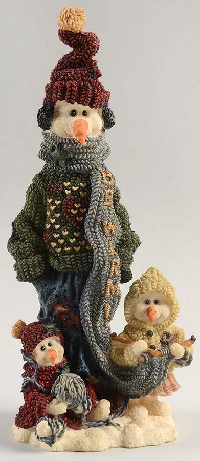Folkstone Collection Helga With Ingrid And Anna-Be Warm - Boxed by Boyds Bears-1