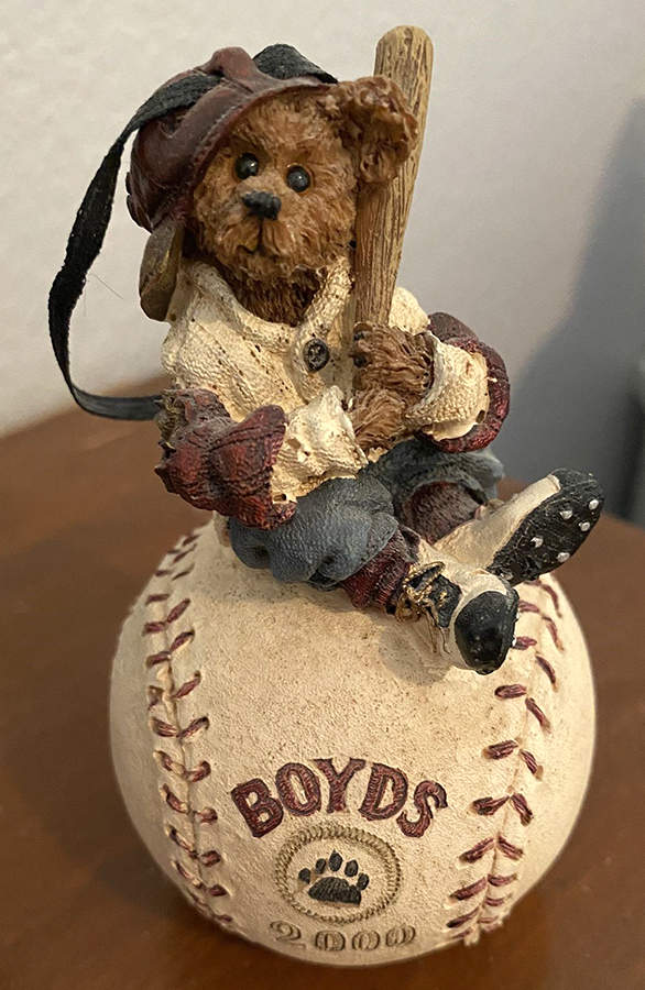 Bearstone Ornament McGuire It's Out Of Here - Boxed by Boyds Bears-1