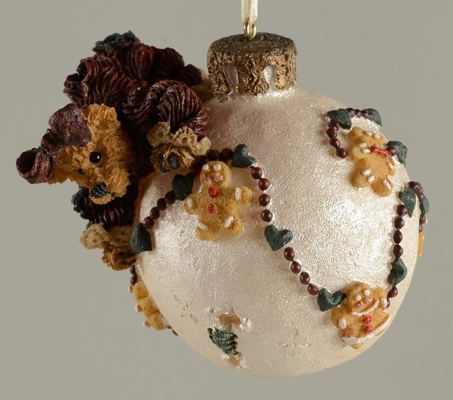 Bearstone Ornament Clair With Gingerbread Garland - No Box by Boyds Bears-1