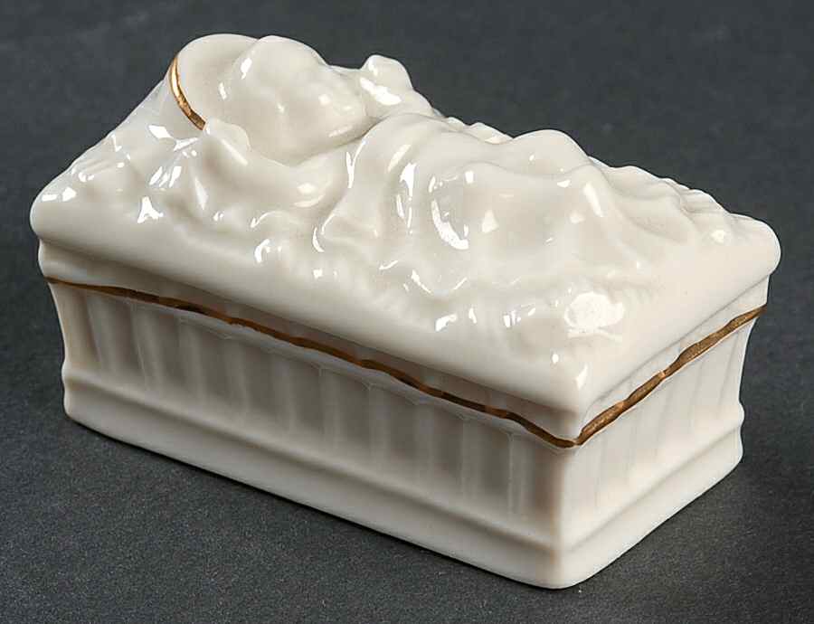 Nativity (Gold Highlights, 2001) Jesus - No Box by Belleek Pottery (Ireland)-1