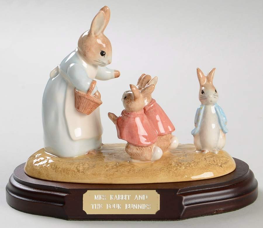 Beatrix Potter Annual Tableau Figurine Mrs.Rabbit & The Four Bunnies-Bp8b - With Box by Beswick-1