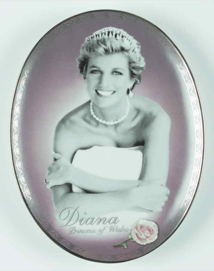 Portraits of Diana Always Diana - No Box by Bradford Exchange-1