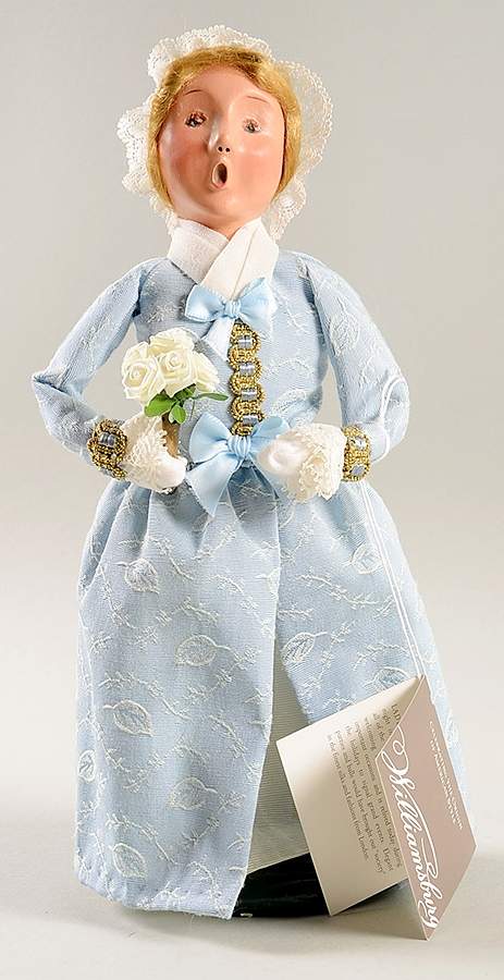 Williamsburg Grand Illumination Girl - No Box by Byers' Choice Ltd-1